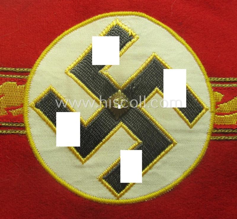 Stunning - and rarely encountered! - N.S.D.A.P.-type, 'smooth'-woolen-based armband (ie. 'Armbinde für politschen Leiter') as was intended for usage by an: 'N.S.D.A.P.-Ortsgruppenleiter' that still retains its period-attached 'RzM'-etiket