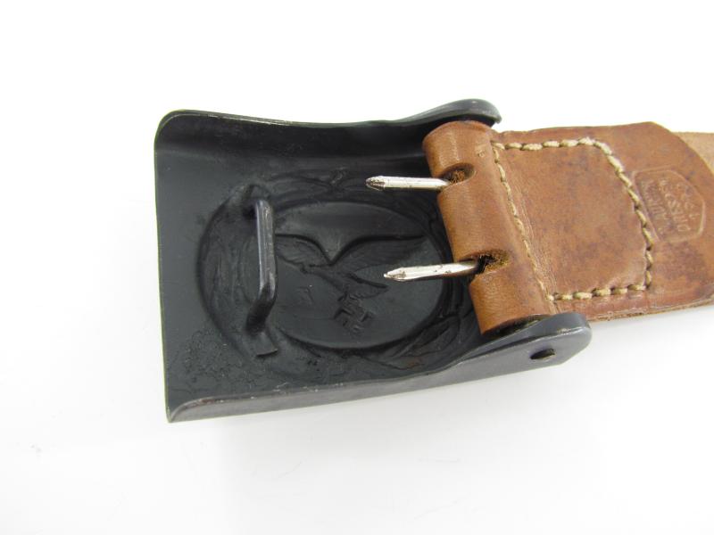 Luftwaffe belt buckle by Hermann Aurich 1940 ( Mint )