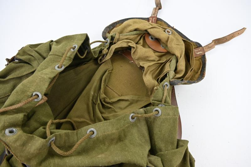 German WH Backpack with Frame
