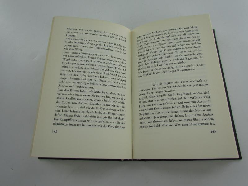 Book : Nothing New in the West