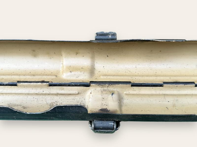 MG 34 Spare Barrel Carrier -1943-