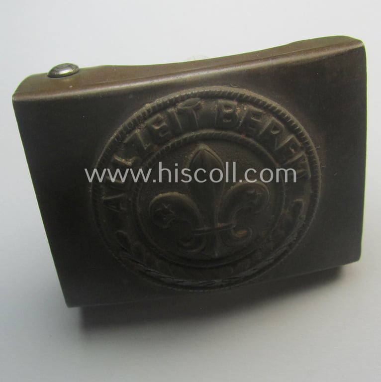 Neat - albeit unmarked and typically regular-sized! - example of a pre-war-period, boy-scouts- (ie. 'Pfadfinder'-) related copper-based belt-buckle being a just moderately used specimen