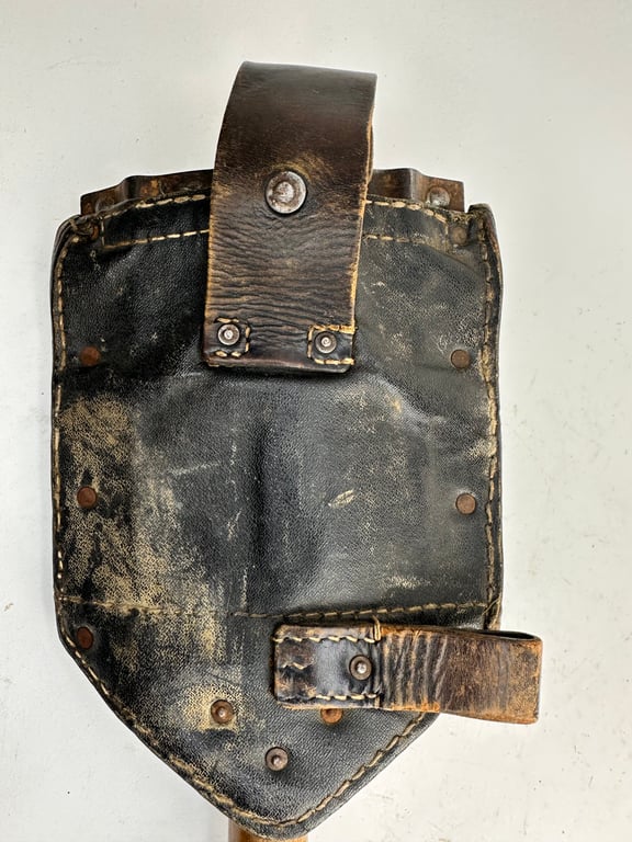 Wehrmacht Folding Shovel Carrying Case 2nd pattern