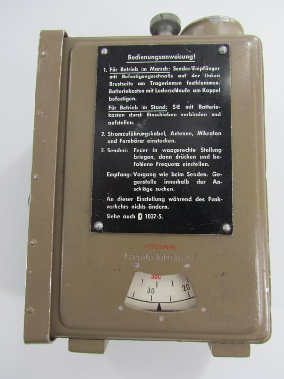 German “Feldfunksprecher” Dorette ....Working Condition
