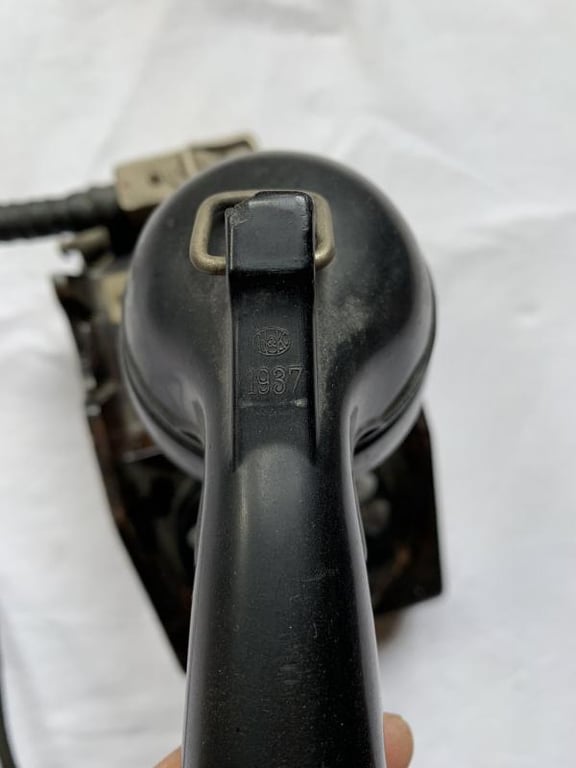 Rotary Desk (Field) Telephone 'Vermittlungsklinke' -1940-