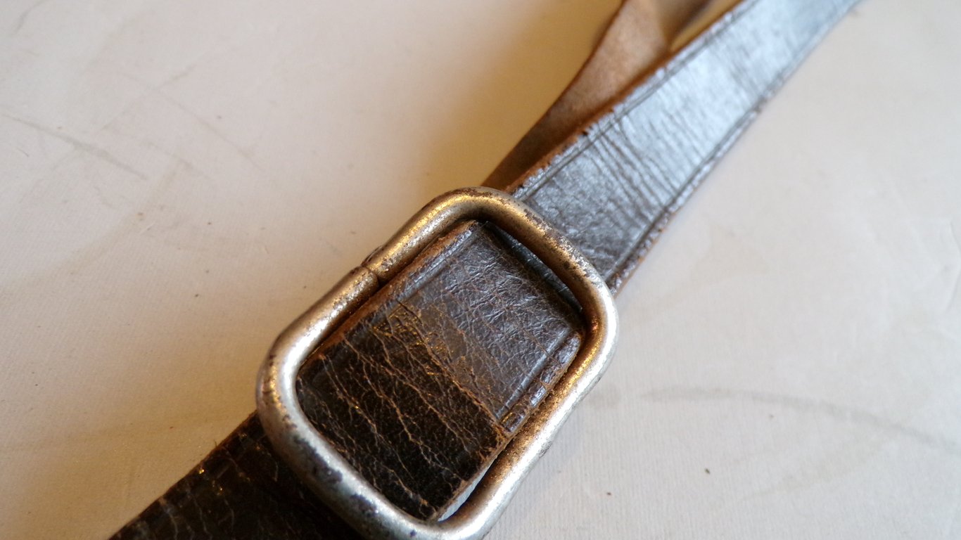 Hitler Youth (HJ / DJ) Leather Cross Strap