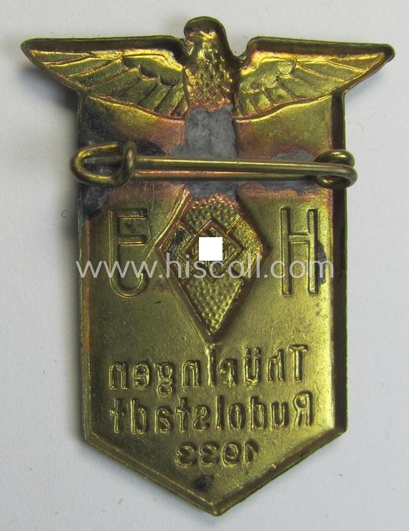 Attractive - and scarcely encountered! - HJ o. DJ- (ie.'Hitlerjugend o. Deutsches Jungvolk') related 'tinnie' being a non-maker-marked example as executed in golden-bronze-toned 'pot-metal' and showing the text: 'HJ - Thüringen - Rudolstadt 19...