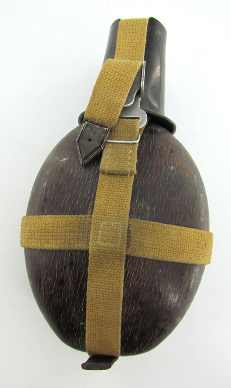 Wehrmacht  'Coconut' M31 Canteen and Cup 'H.R.E.43'