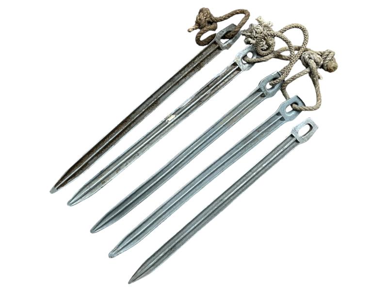 5x Tent Pegs