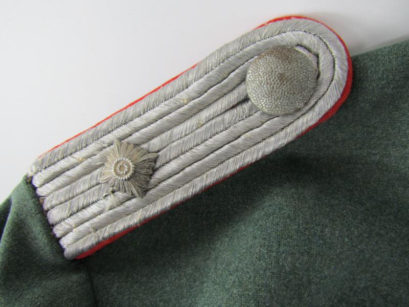 Wehrmacht Heer Artillery Waffenrock in the rank of Oberleutnant