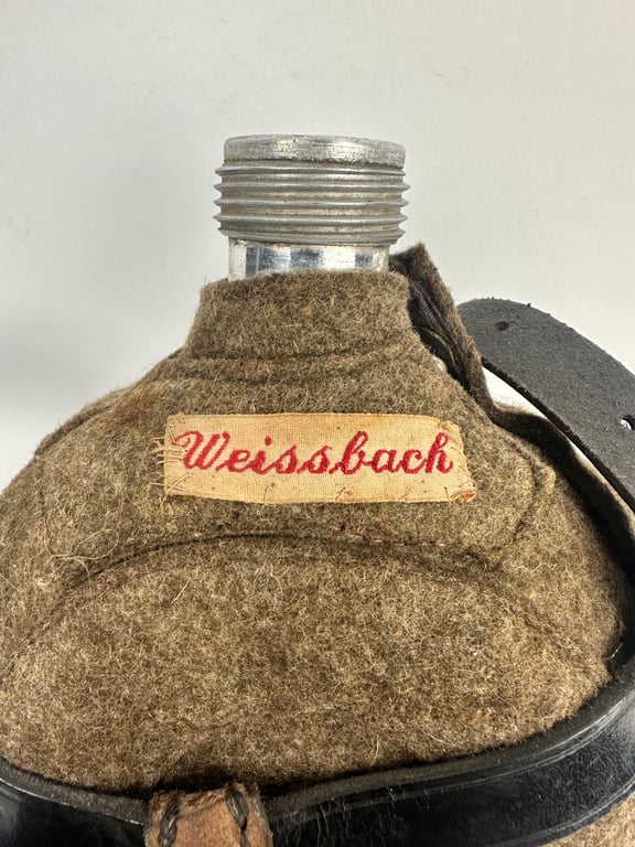 Original German WW2 Medical Canteen (ESB 40)