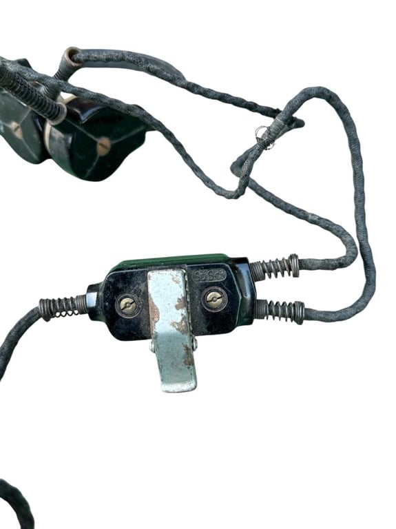 WH Panzer Model 'C' Throat Microphone