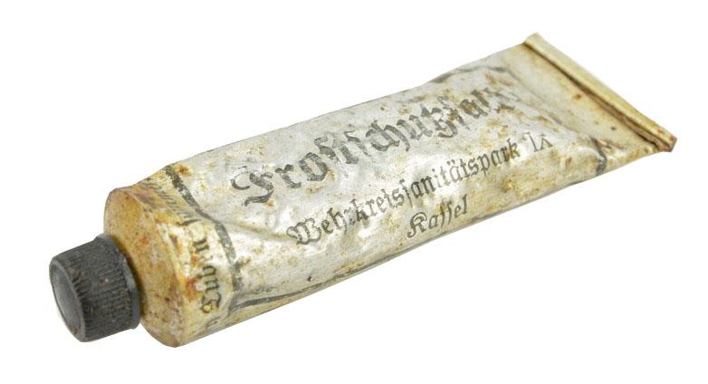 German WH Tube of 'Frostschutzsalbe'