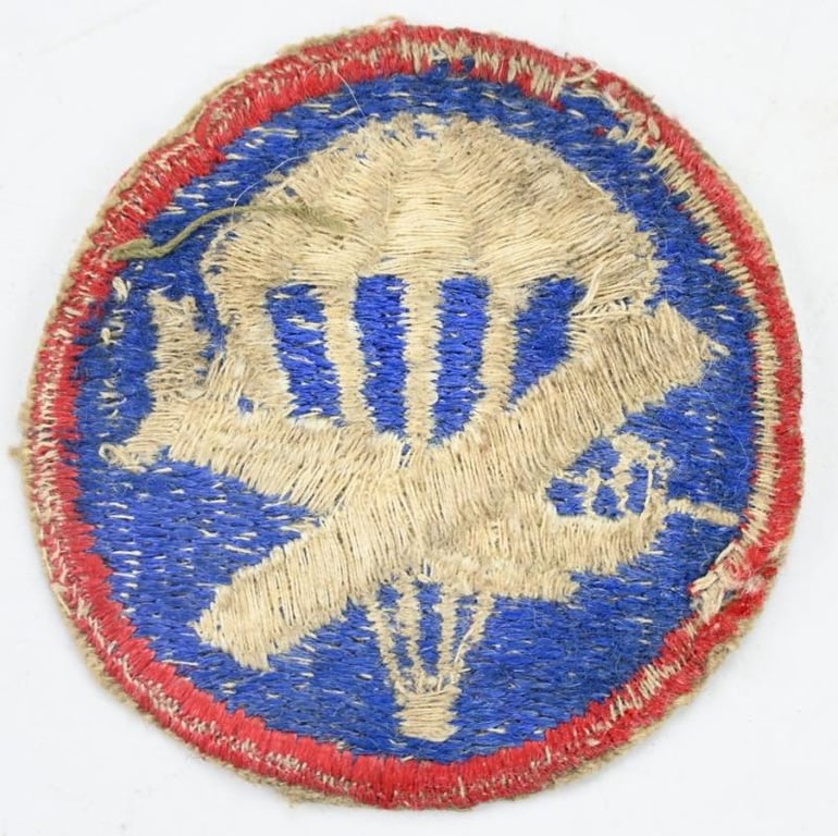 US WW2 Enlisted Men Combined Glider/Parachute Cap badge