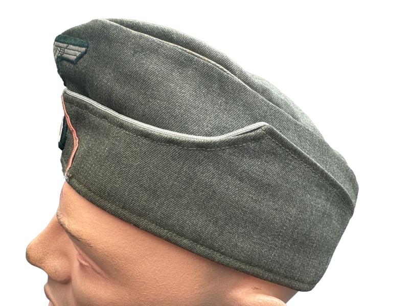 Wehrmacht (Heer) Panzerjäger Officer Overseas Cap