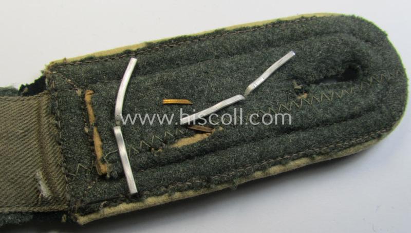 Superb - albeit regrettably single! - WH (Heeres) neatly 'cyphered', NCO-type (ie. 'M36'- ie. 'M40'- and/or rounded-styled pattern) shoulderstrap having the white-coloured branchcolour as intended for an: 'Oberfeldwebel des Wachbatallions Wien...