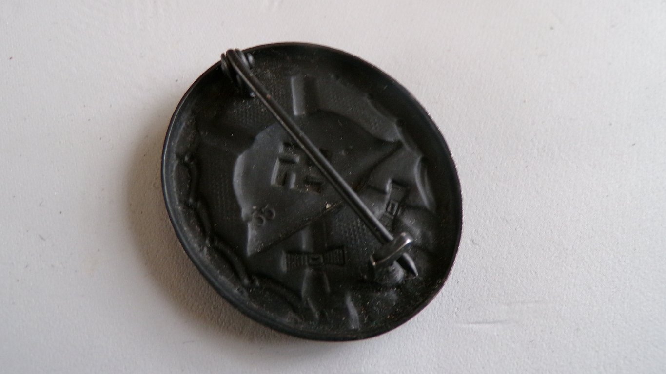 Verwundeten abzeichen (wound badge) "65"