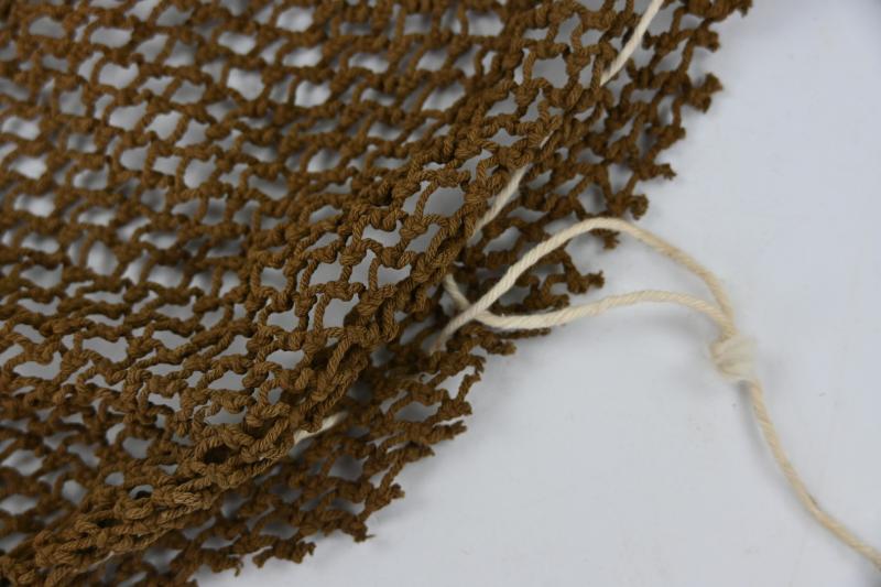 US WW2 British Made Brown M1 Helmet Net