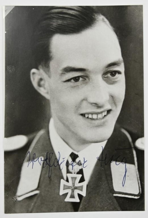 Signature of Luftwaffe KC-OLC Recipient 'Wolfdieter Huy'