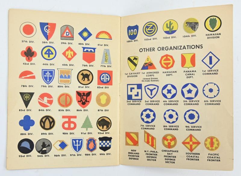 US WW2 US Army Navy Marine Corps Insignia Pocket Booklet