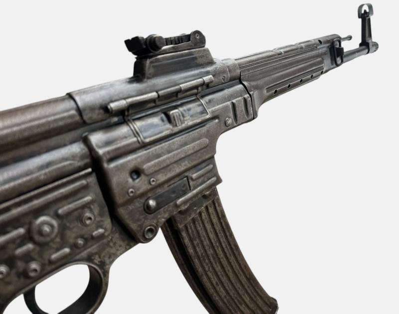 EU Deko MP43 Assault Rifle with MKb42 Magazine