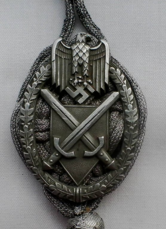 A Heer Marksmanship Lanyard Grade 1 (Heer Schützenschnur) 2nd pattern variant