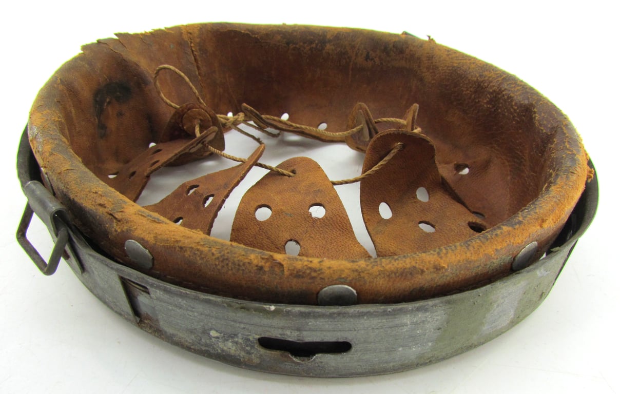 M31 Stahlhelm Liner – B.&C. Berlin 1941 – Size 66/58