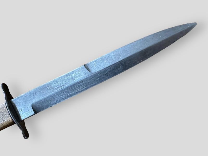 German WWII Close Combat Knife