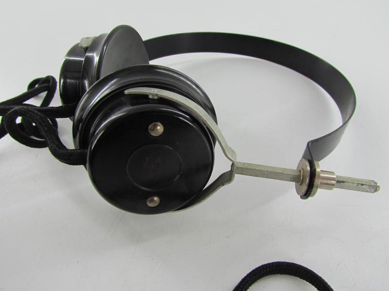 Wehrmacht Transmitter/Receiver Headphone Set