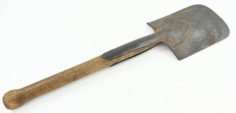 German WH Entrenching Tool