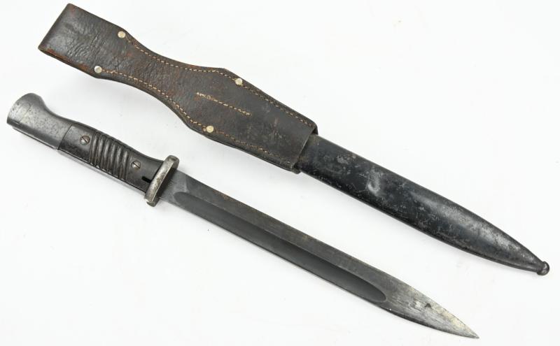 German WH K98 Bayonet with frog