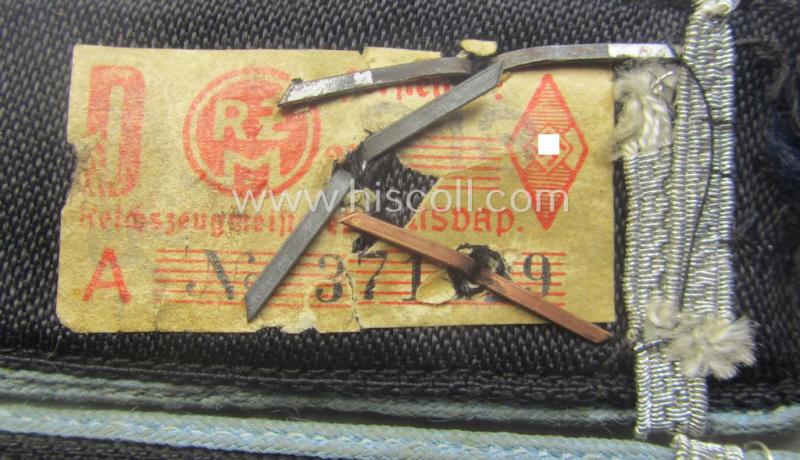 Moderately used pair of: 'Flieger-HJ' (ie. flight 'Hitlerjugend'-) shoulderstraps as was intended for usage by an: 'HJ-Obergefolgschatsführer' who was attached to the: 'Bann 255' (Bann 255 = 'Bann Helmstedt')