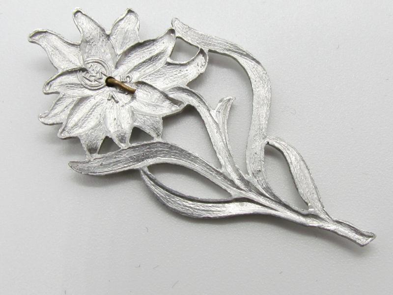 NSDAP SA or Hitlerjugend cap edelweiss by RZM M1/155