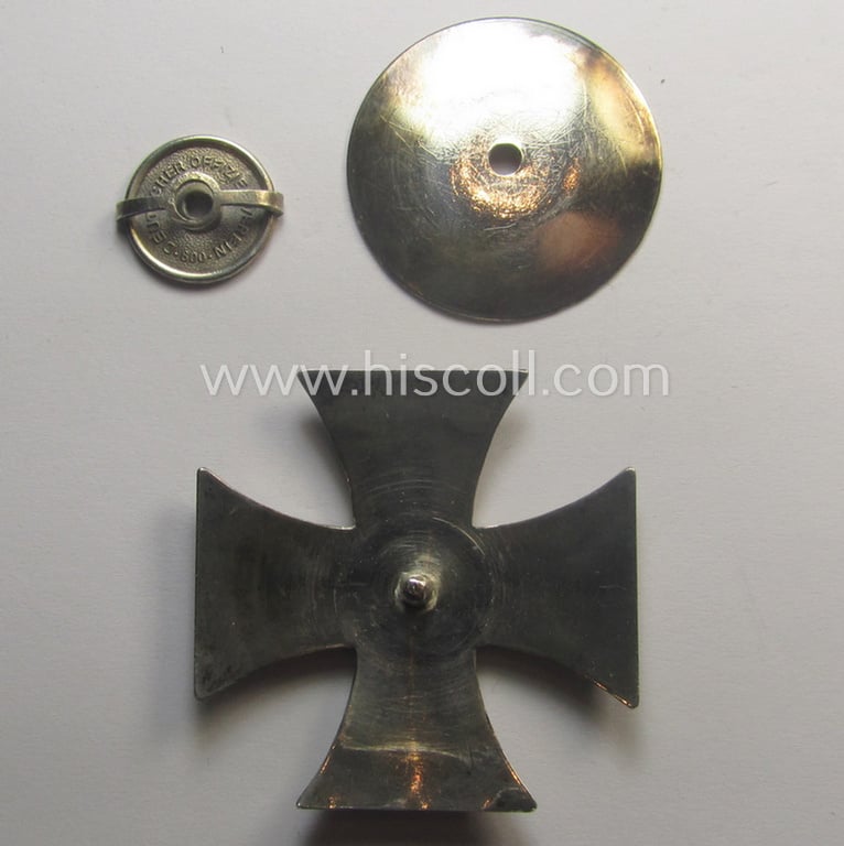 Superb, WWI-period Iron Cross 1st class (or: 'EK 1. Klasse') being a typical maker- (ie. 'Deutscher Offizier Verein - 800'-) marked example that comes mounted onto its (unusual!) and functional 'screw-back'- (ie. 'an der Schraube'-) set-up