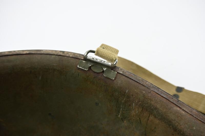US WW2 M1 Swivel Bale Combat Helmet