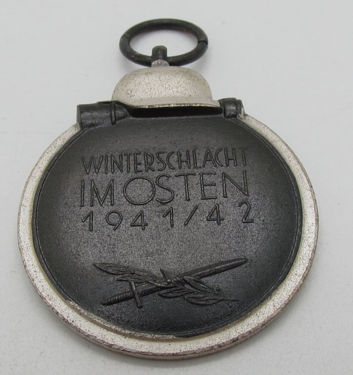 Winterschlacht im Osten 1941-42 Medal, Maker 3 (mint)
