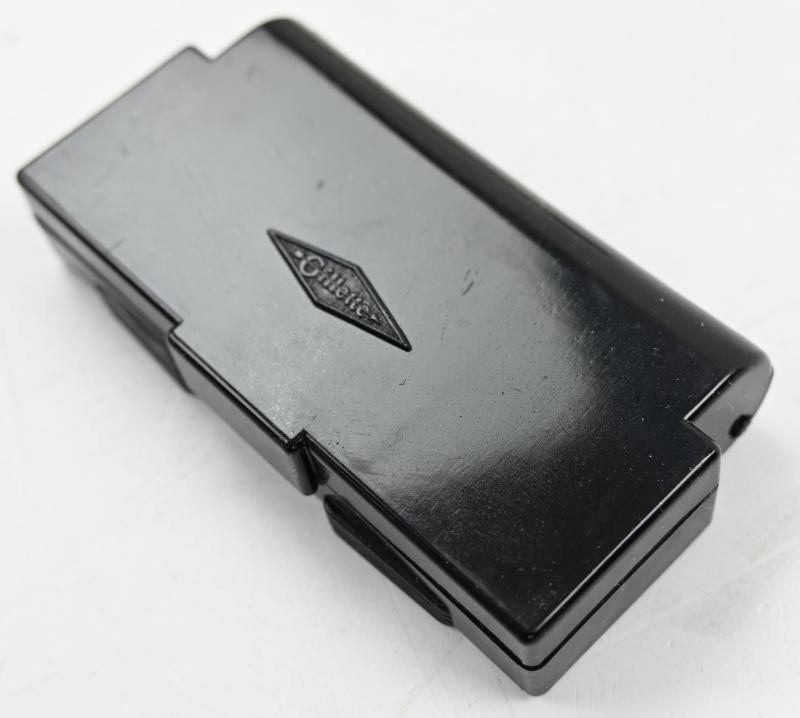 US WW2 Enlisted Men 'Gillette' Safety Razor in case