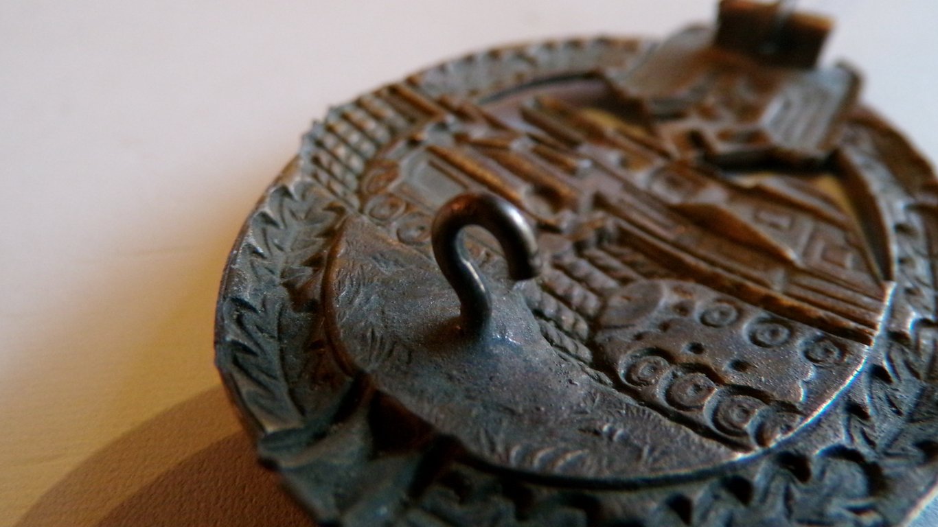 Panzerkampfabzeichen in bronze