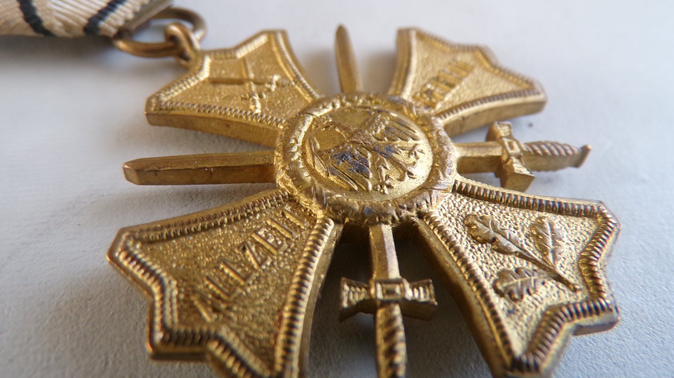 Regimental Commemorative Cross