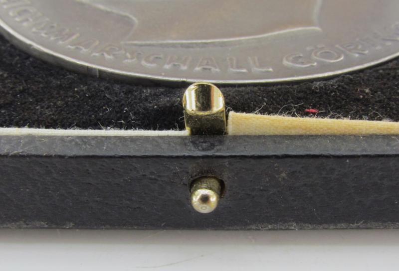 German Luftwaffe Göring Award Plaque – 74 mm – Technical Service in Case