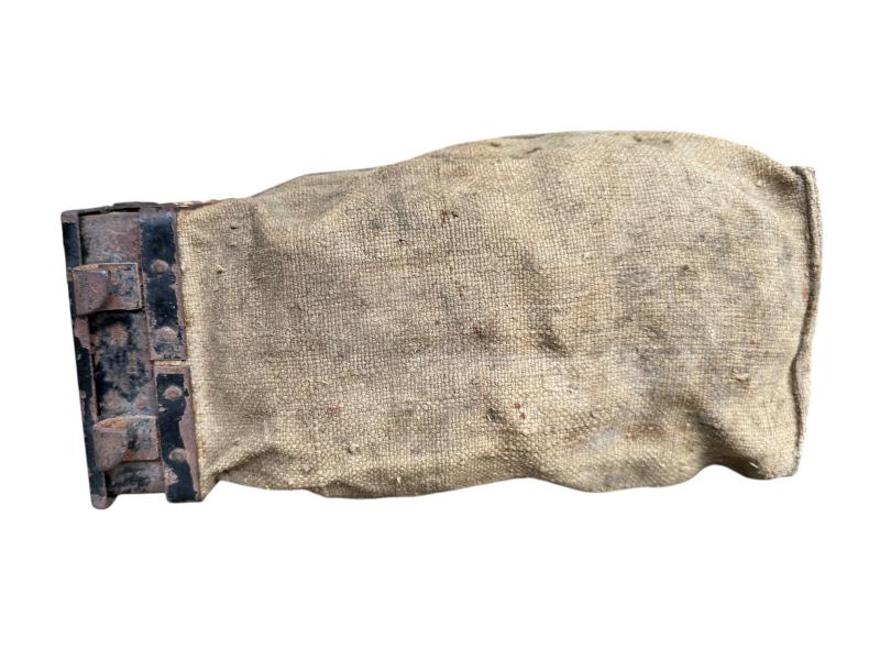 Late-war MG34/42 Panzer Gurtsak