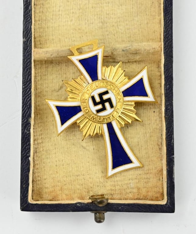 German Mother's Cross in Gold with case