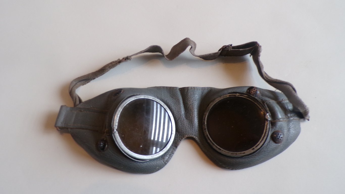 Leather and Aluminum Combat Sun/Dust Goggles