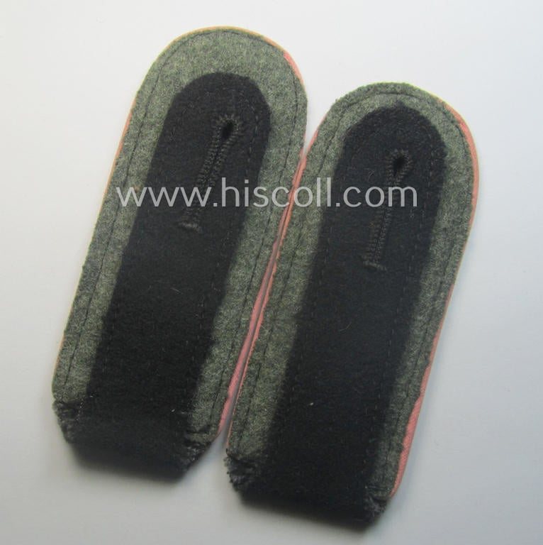 Superb - and fully matching! - pair of Waffen-SS (ie. 'SS-Panzer') EM-type shoulderstraps (as was amongst others used on the black-coloured 'wrap-around'-tunics) as was intended for usage by a: 'Soldat der SS-Panzer-Trpn.'