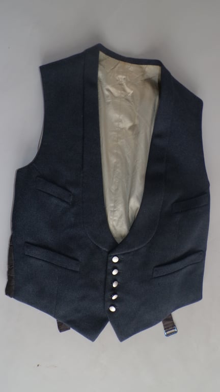 Named Gala Tunic with medals  part 2