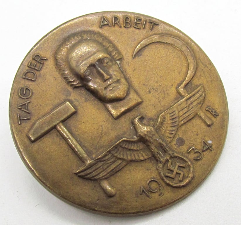 1 Mai commemorative badge. International worker's day Badge 1934