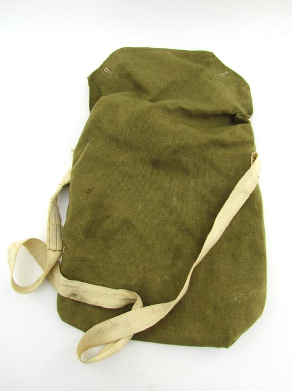 British WWII Civil Defence(Police/Fire service,Wardens) Gasmask & Carrying bag