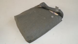 Mint gasspürplane with Matching Pouch