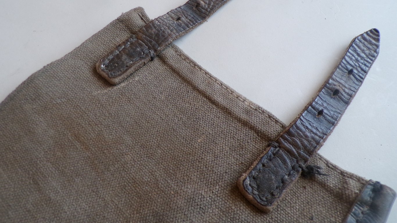 Wehrmacht / SS pair of Gamashen (gaiters)