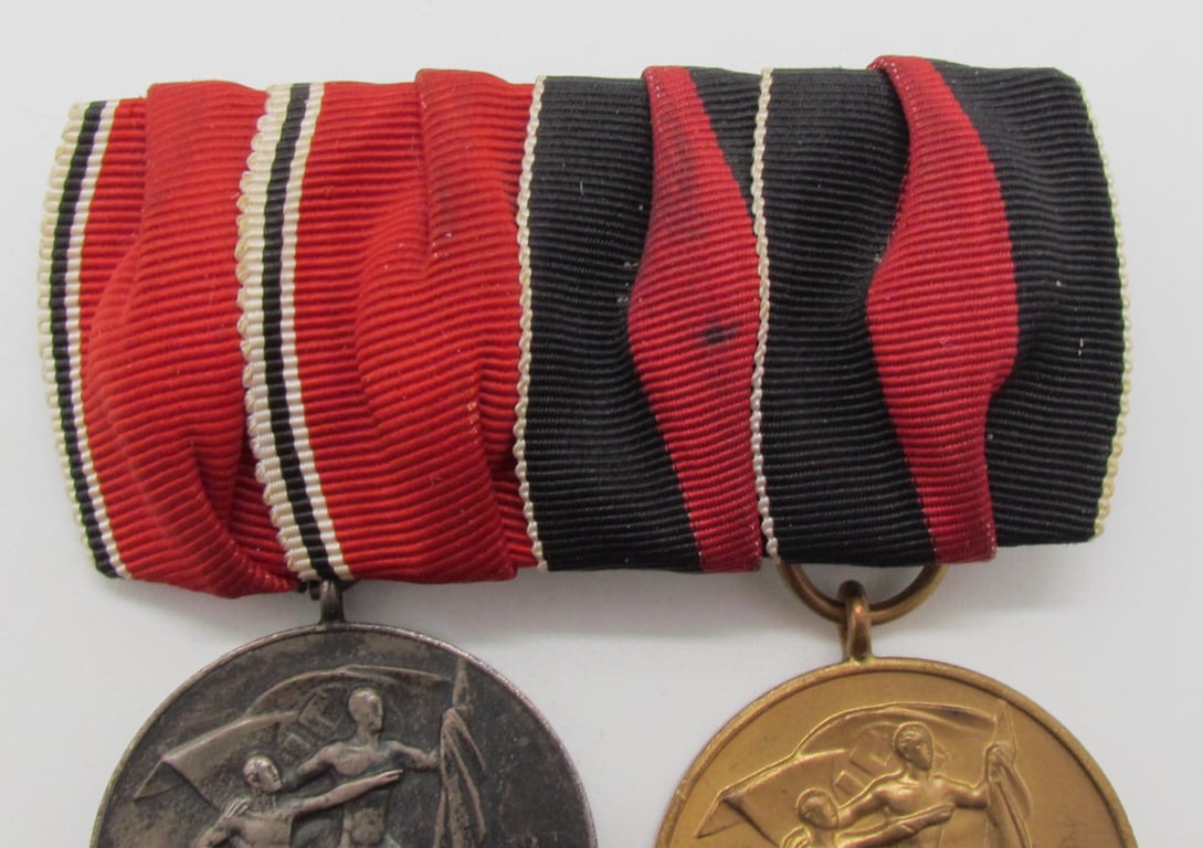 Two piece medal war with annexation medals